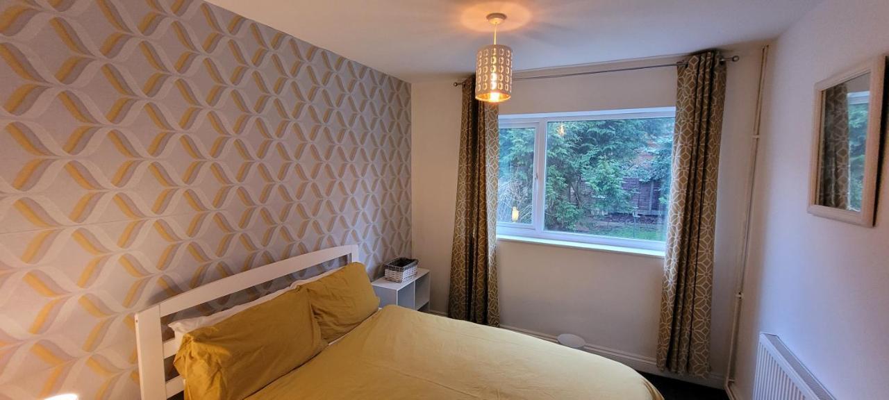 The Hillside Apartment - King'S Norton Birmingham Dış mekan fotoğraf